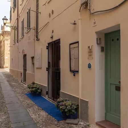Apartment 2' Torre Di - In The Heart Of Town Alghero
