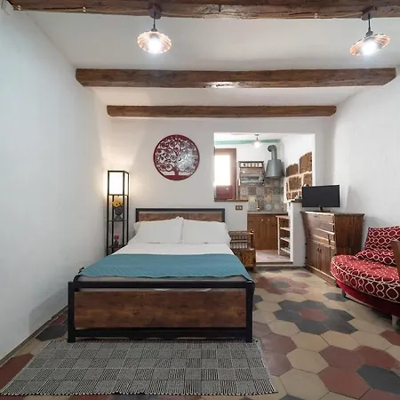 2' Torre Di - In The Heart Of Town Apartment *